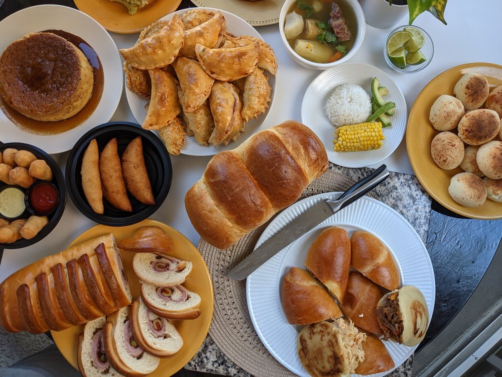 Selección de productos horneados de KASU